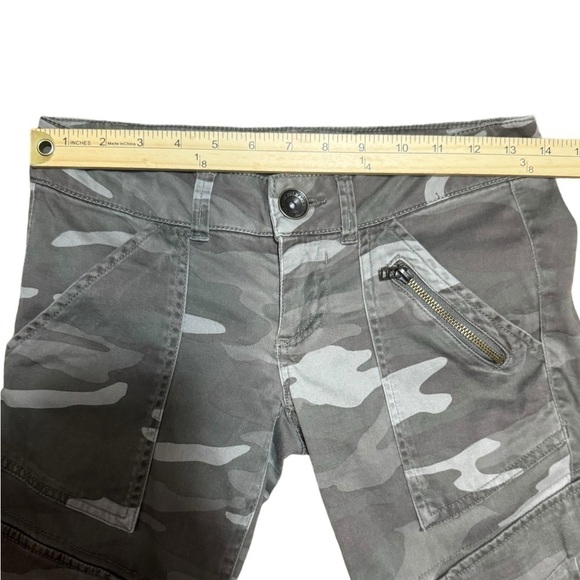 Jolt Camo Utility Pants (Juniors) Size 1 Jogger Style - Picture 14 of 16